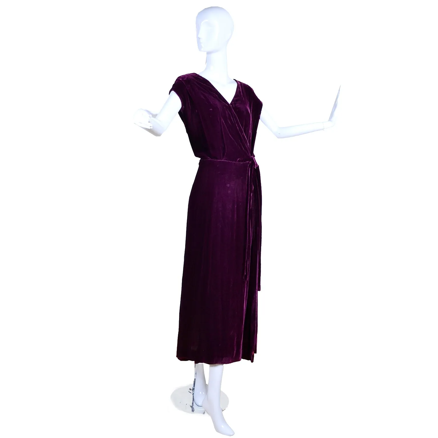 1930s Vintage Dress in Burgundy Red/Purple Silk Velvet Extra Large