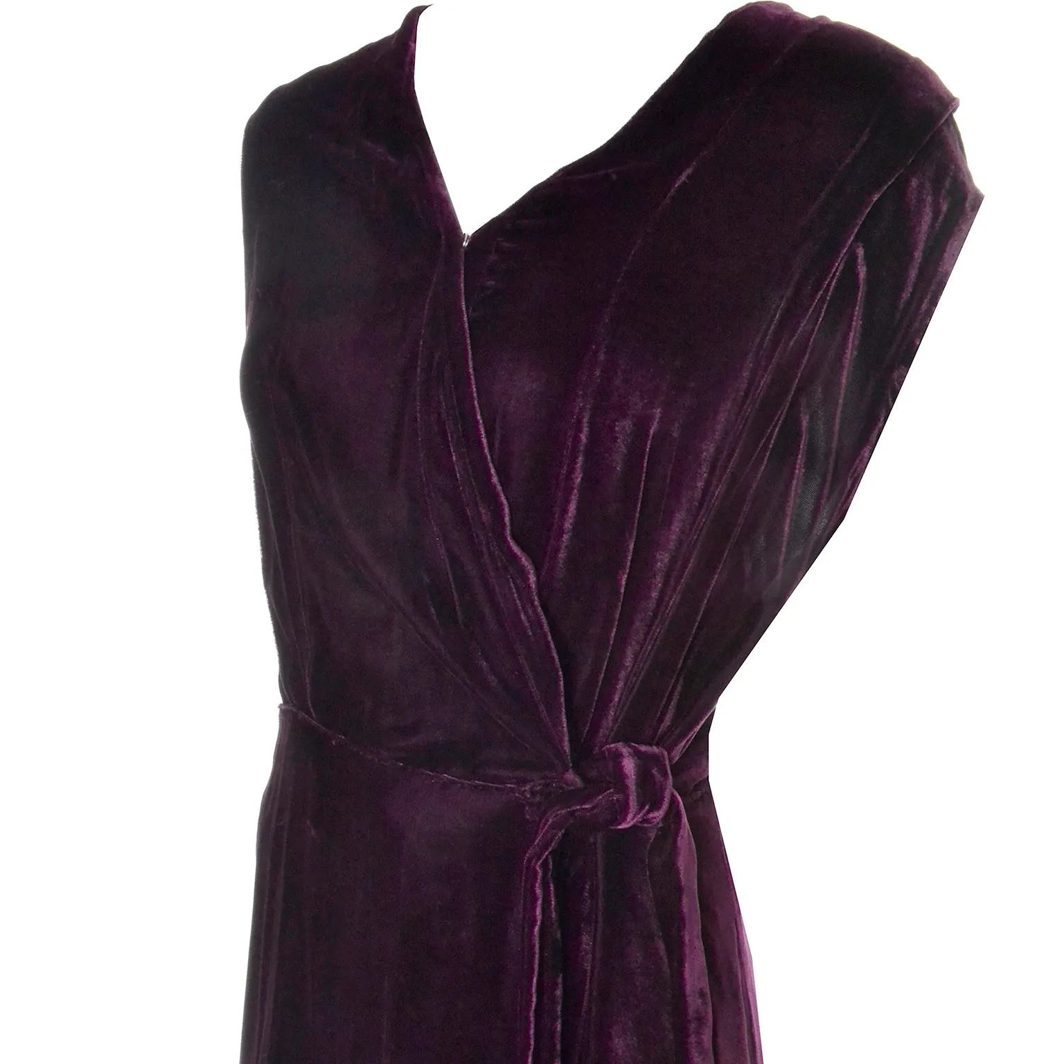 1930s Vintage Dress in Burgundy Red/Purple Silk Velvet Extra Large