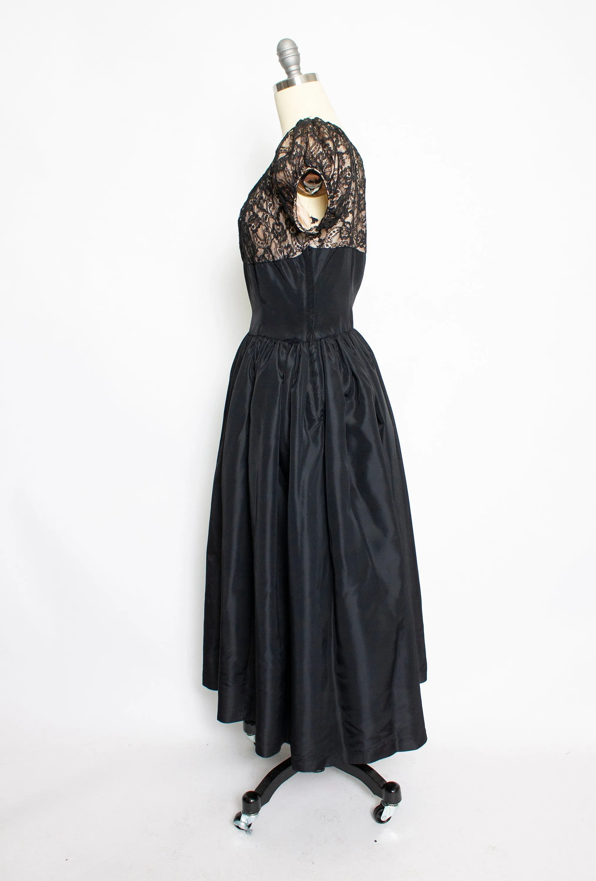 1940s Dress Black Lace Full Skirt Gown Small