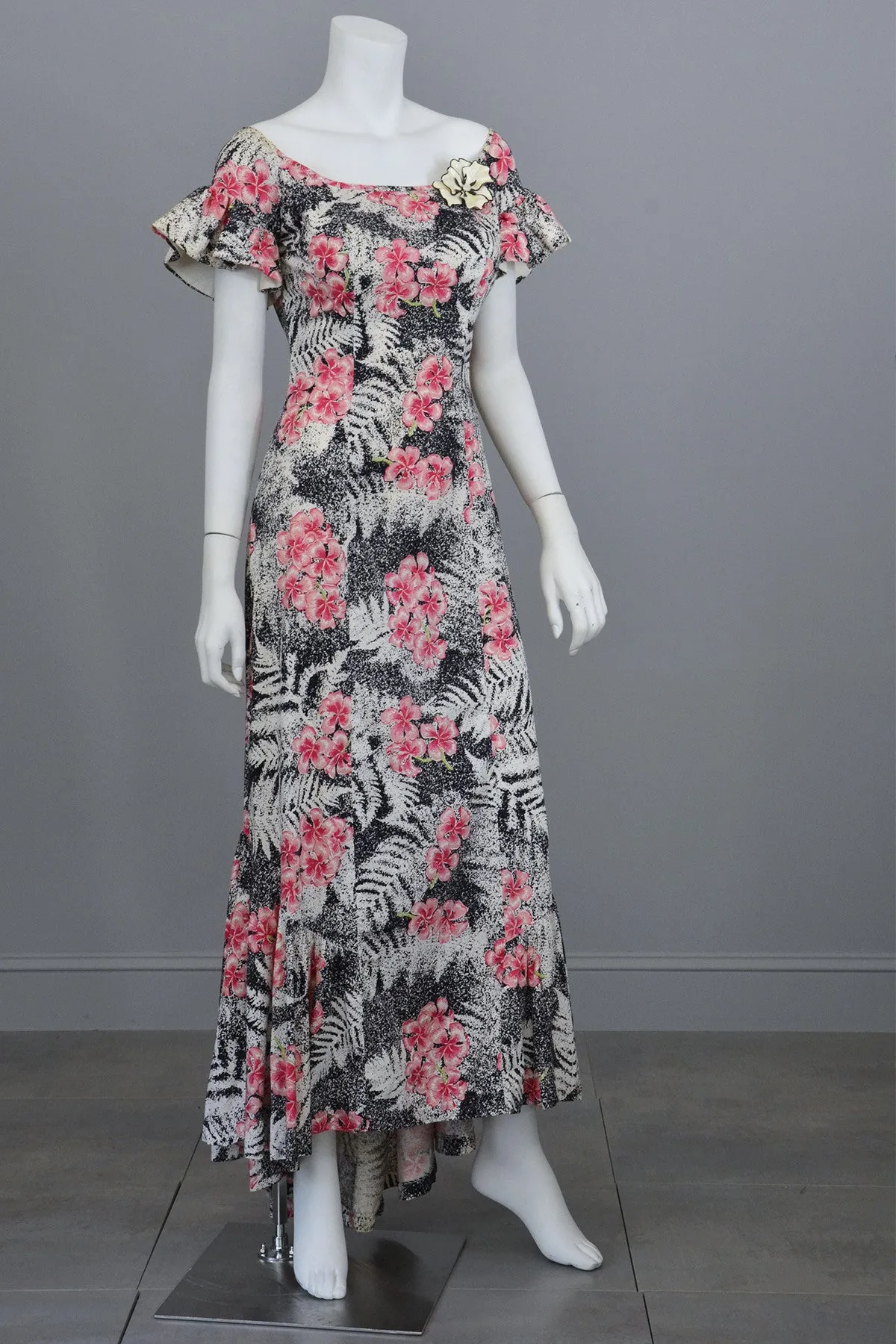 1970s Vintage Hawaiian Novelty Floral Print Maxi Mermaid Dress