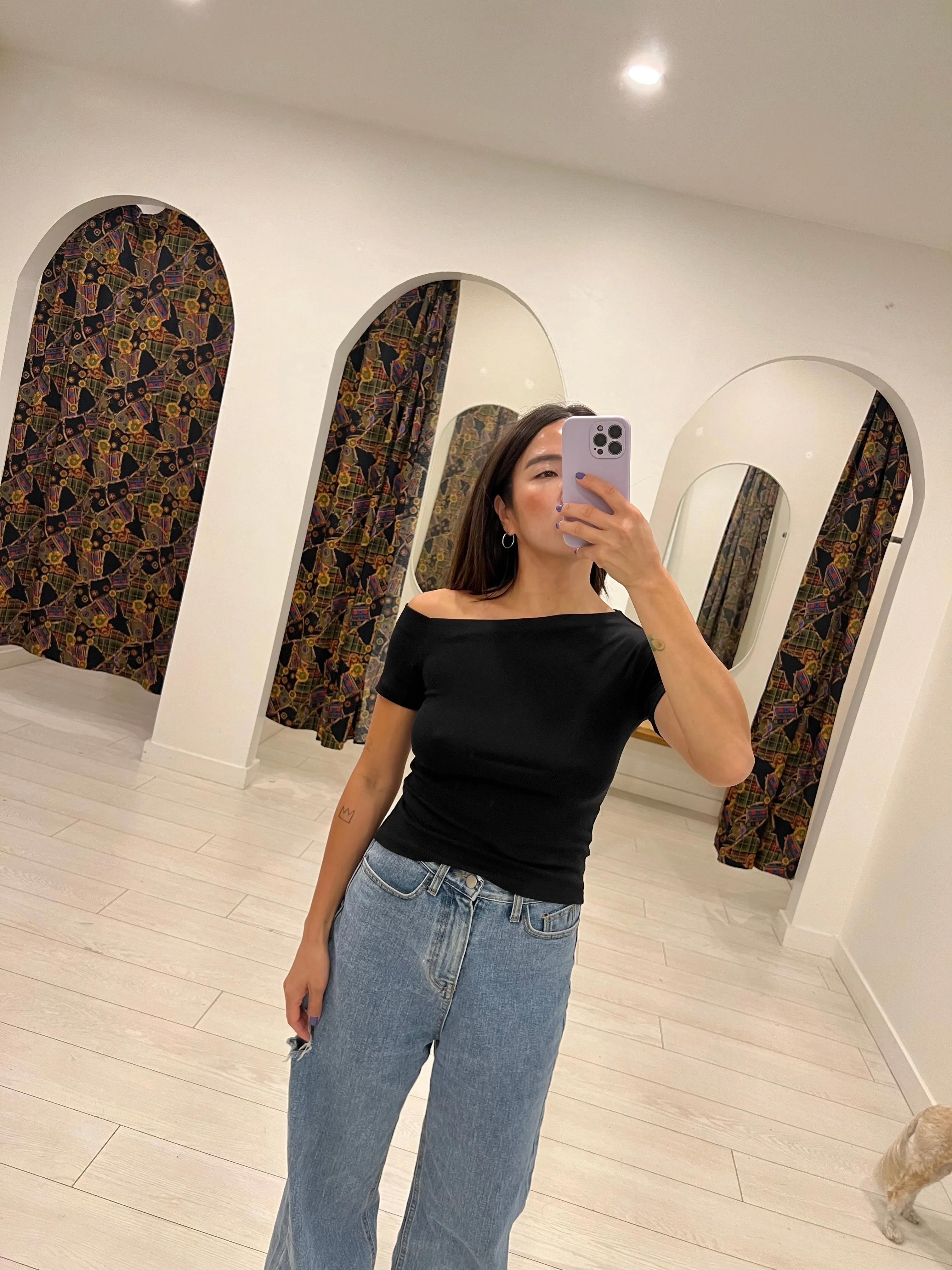 IVY Off shoulder tee