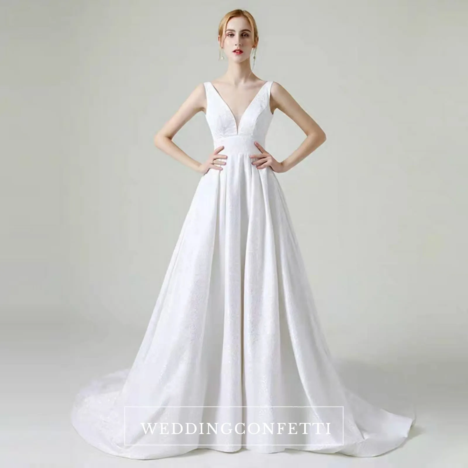 The Kremlena Wedding Bridal Sleeveless Satin Gown