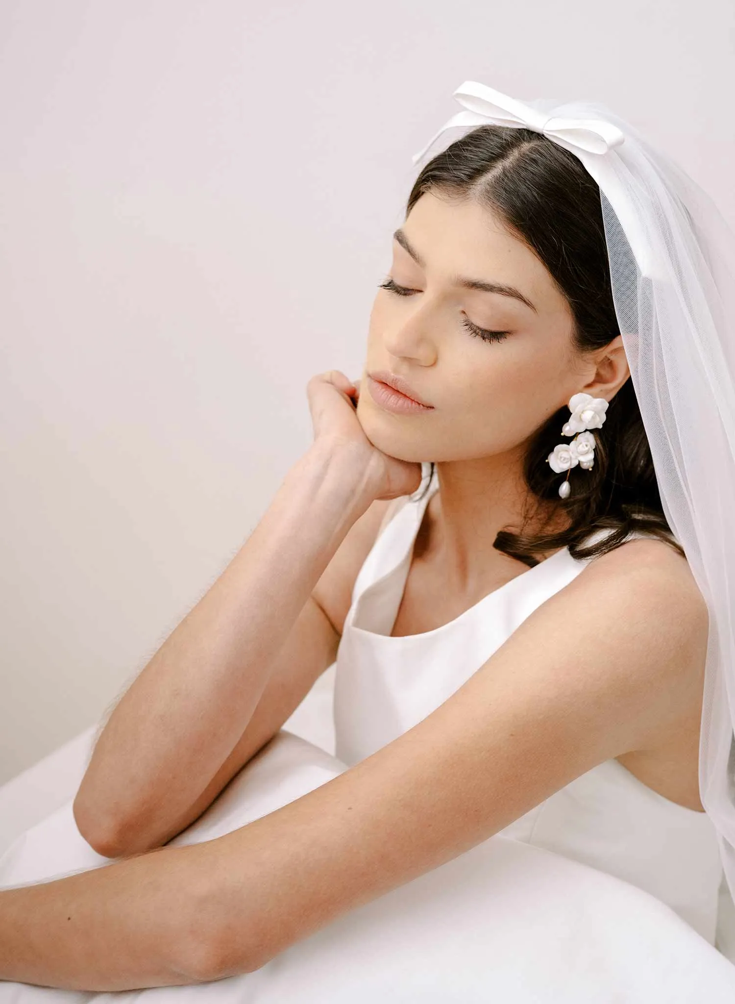 Whisper chapel veil with silk bow - Style #2369